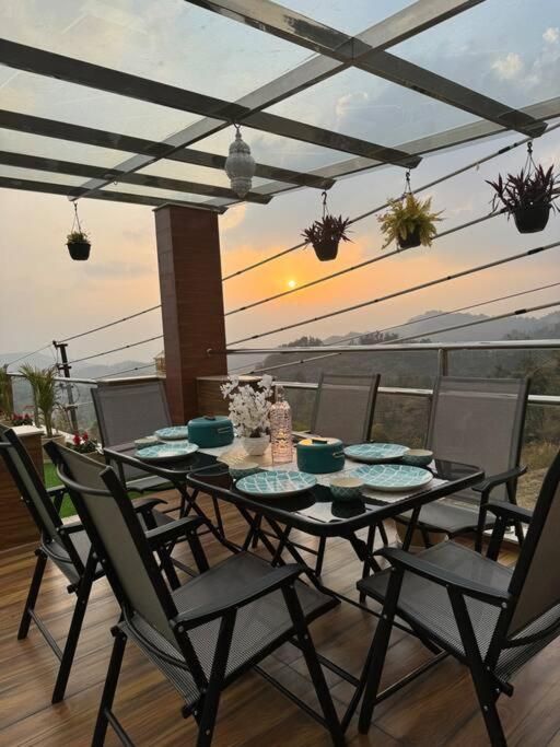 The Sage Villa - Luxury Homestay In Dehradun Ngoại thất bức ảnh
